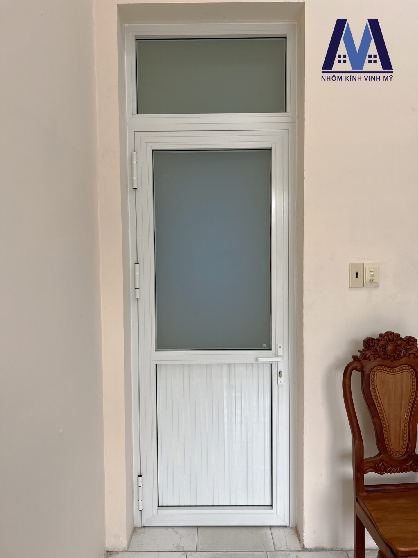 Tổng hợp các mẫu cửa nhôm kính trắng sữa đẹp, được ưa chuộng nhất | z3316354077346 1a89c8e640a1ff37645dae6098e73d8d