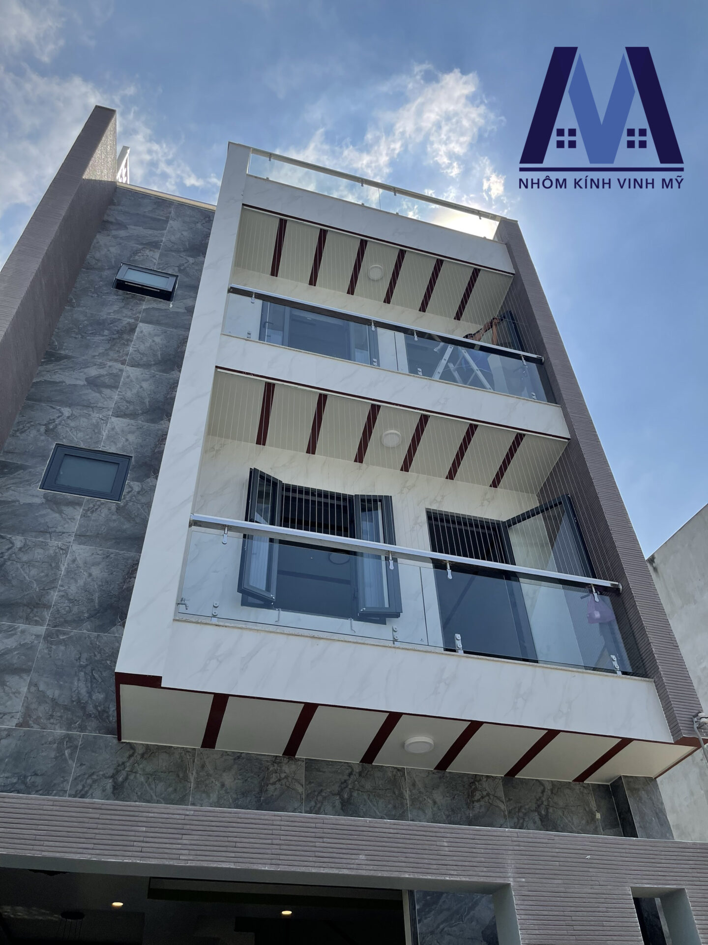 Tổng hợp mẫu cửa nhôm kính Xingfa đẹp và báo giá chi tiết | z2960078350424 3e732976ed4696ea5bf2d7415cbeb1c0