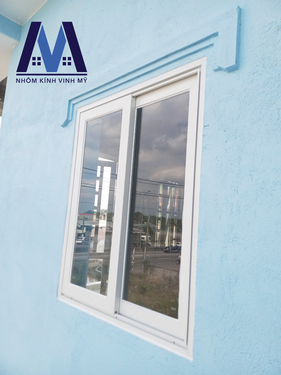 Tổng hợp các mẫu cửa nhôm kính đẹp không nên bỏ lỡ | z2997480492555 d7f16e0d8ca8908cd20eaa5a4873361b