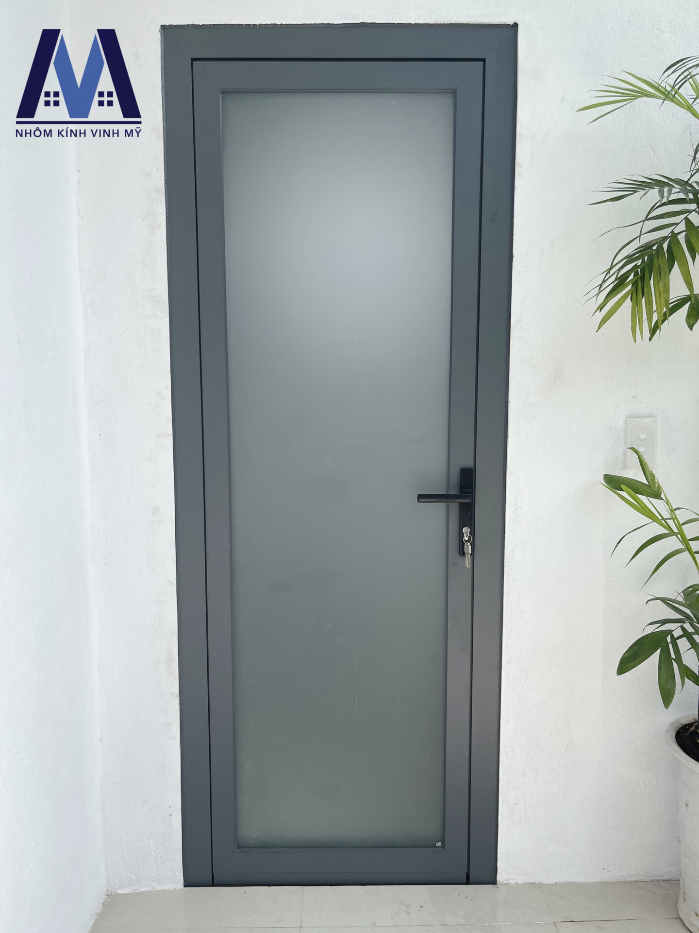 Bật mí địa chỉ làm cửa nhôm kính nhà vệ sinh giá rẻ ở Đồng Nai | z3199354134914 be9889f72aa16f057a6744472caf3123